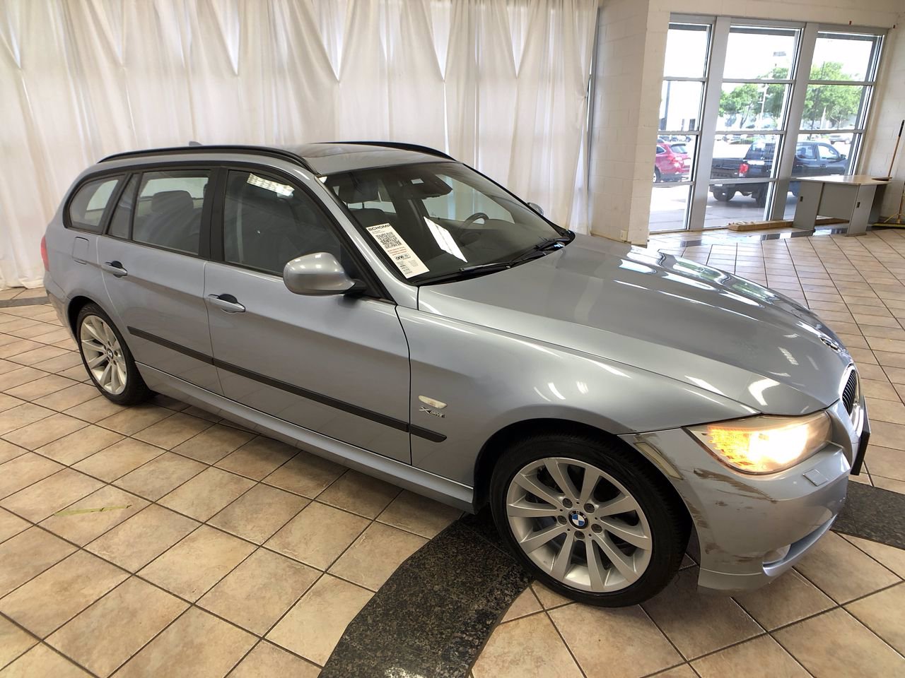 2011 bmw 3 series 328i xdrive wagon awd